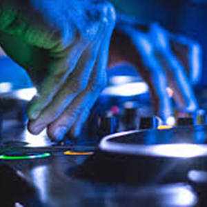 森泽佳奈人妻AVHD101
